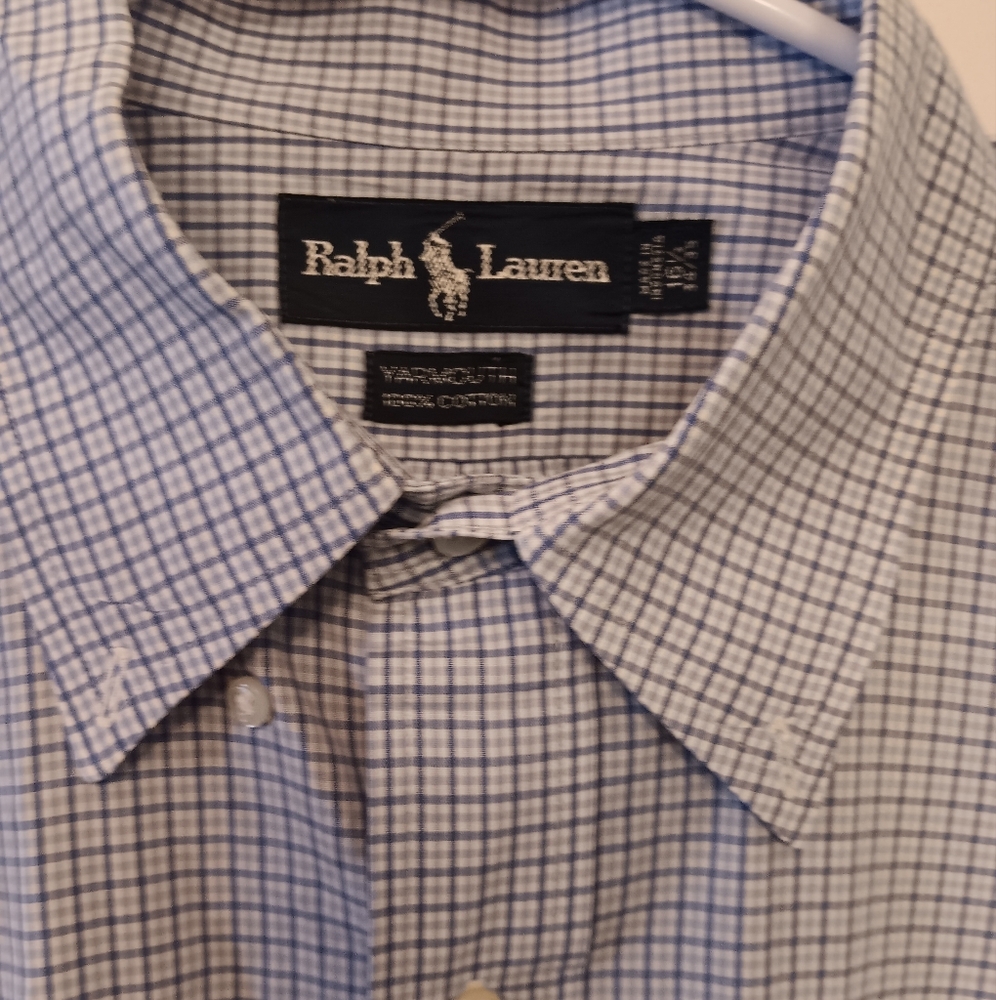 Mens blue & white button down Ralph Lauren dress shirt. Size Medium